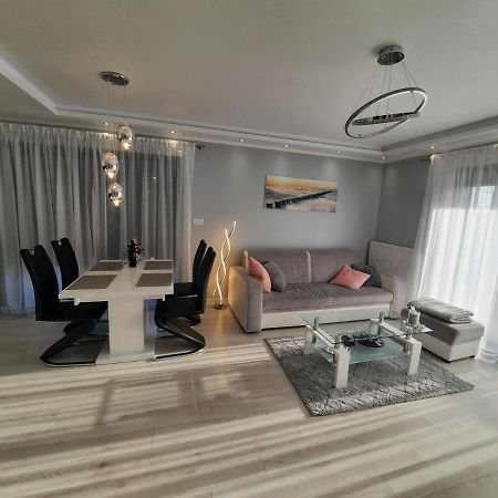 Apartament 13 Diamond Dziwnow Bagian luar foto