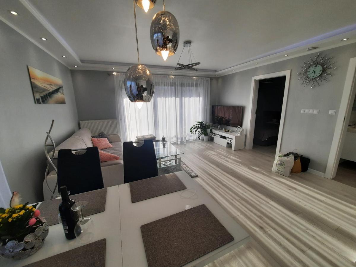 Apartament 13 Diamond Dziwnow Bagian luar foto