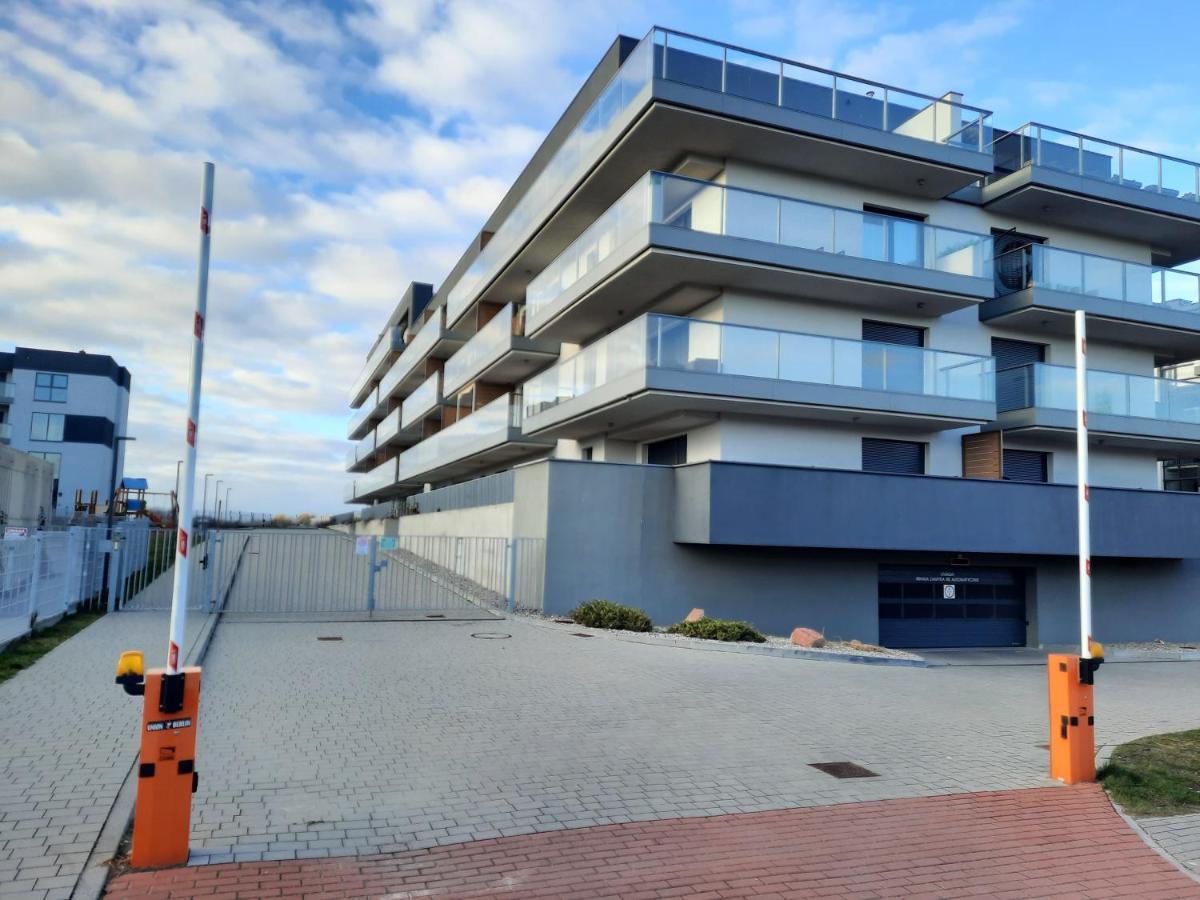 Apartament 13 Diamond Dziwnow Bagian luar foto